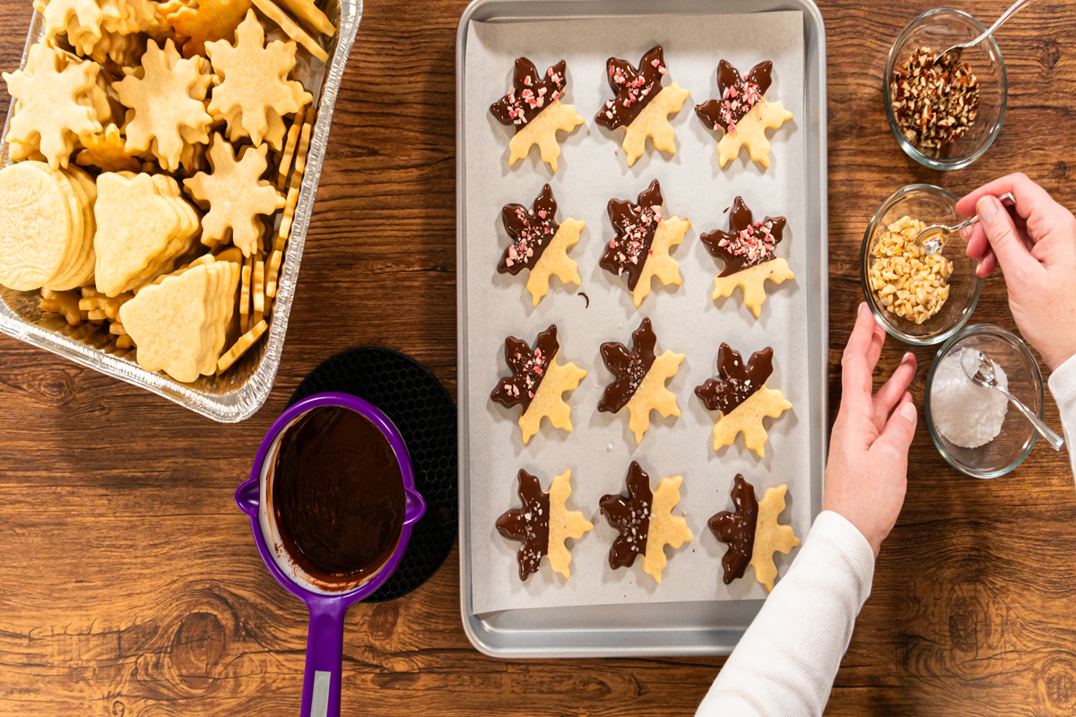 Star-Shaped Cookies with Chocolate and Peppermint Chips